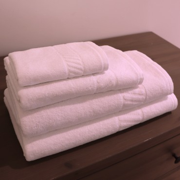 Hotel bathroom towel | 440g