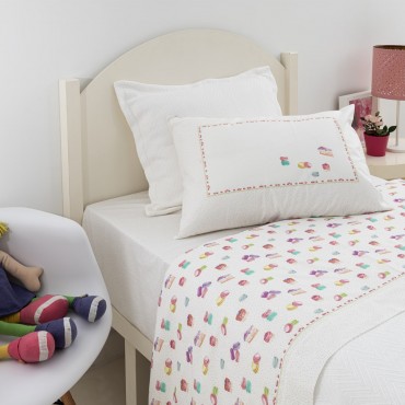 Cama